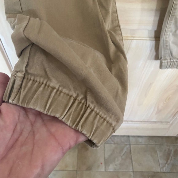 Men’s ZOO YORK jogger style pants. Tan in colour. Used - good condition. Size M. - Picture 2 of 7